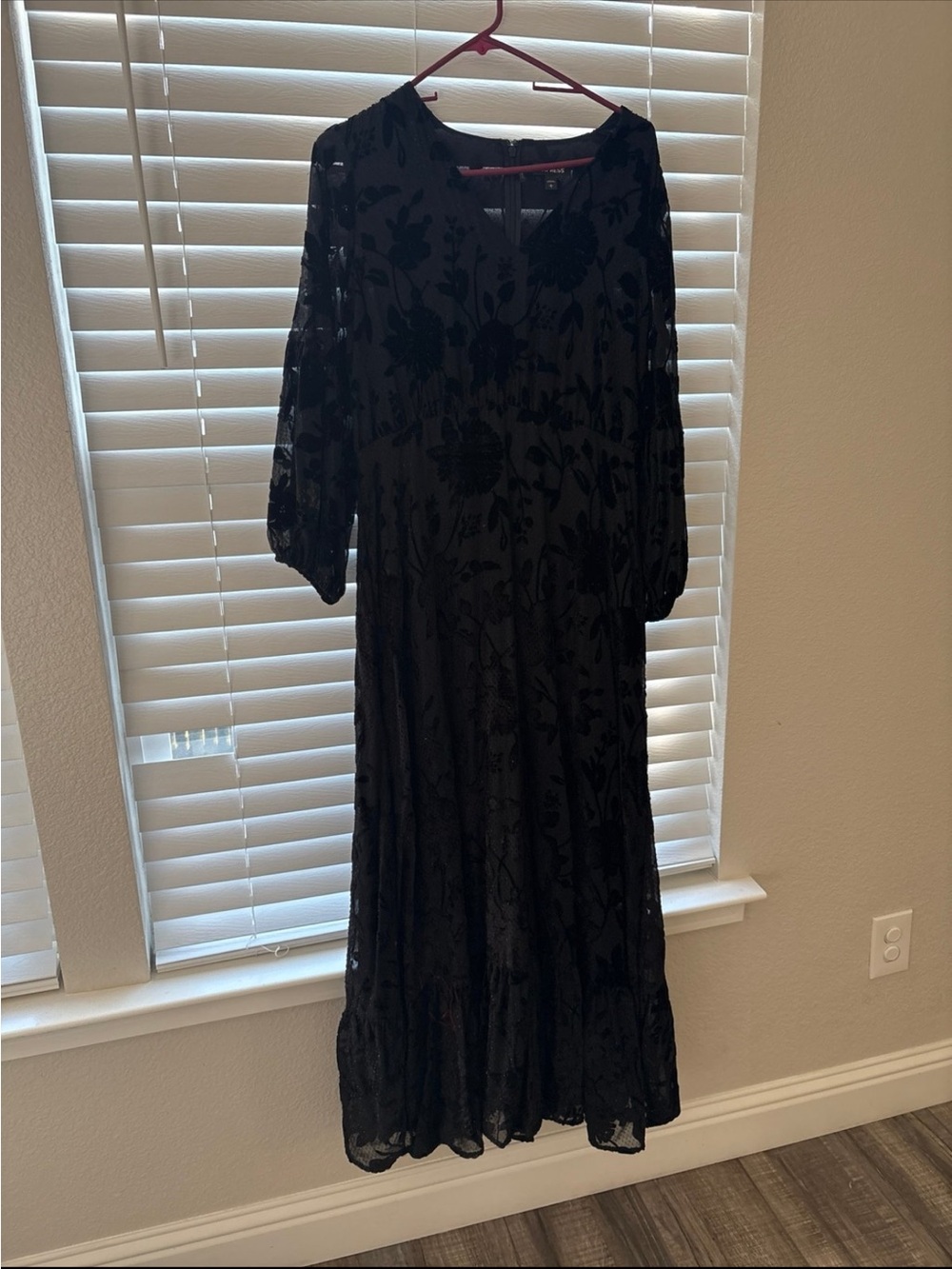 Express black Floral Dress - Women's Elegant velvet Dress